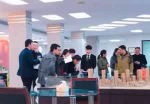 新春伊始人氣滿滿，達(dá)昌府臨展中心持續(xù)升溫