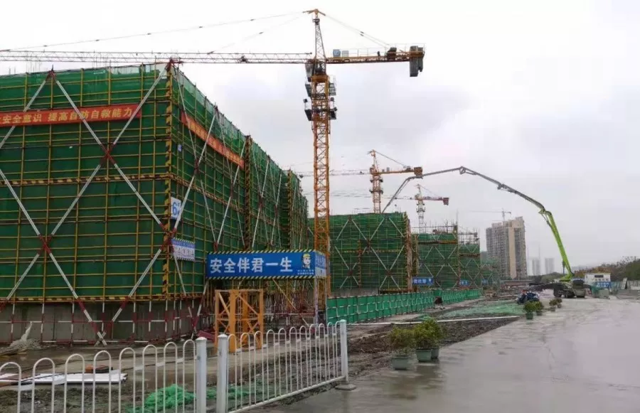 市北32號(hào)地塊提前完成地下室結(jié)頂！